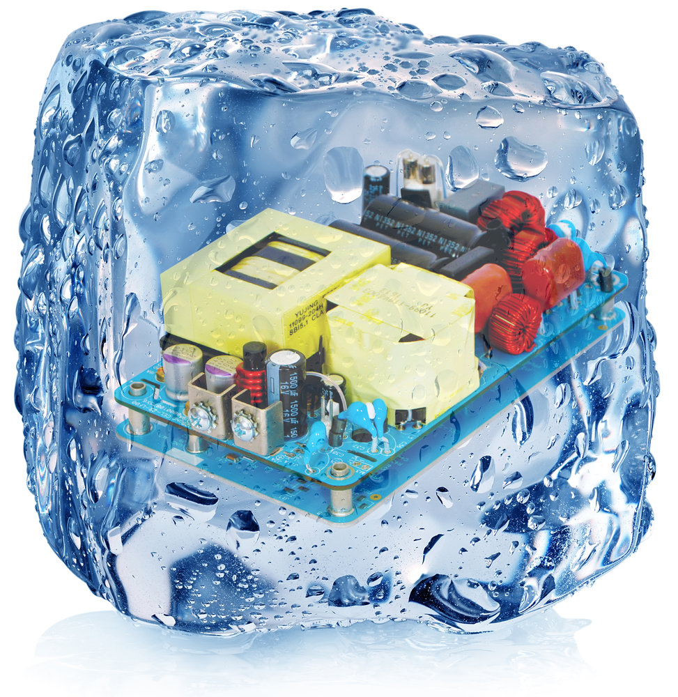 250W conduction-cooled/550W fan-cooled PSU in miniature 3x5in package